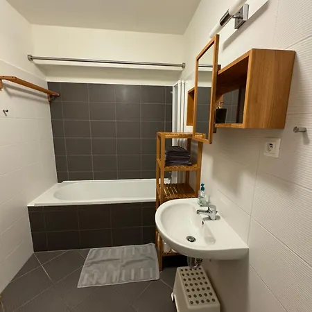 Nisa Apartment *